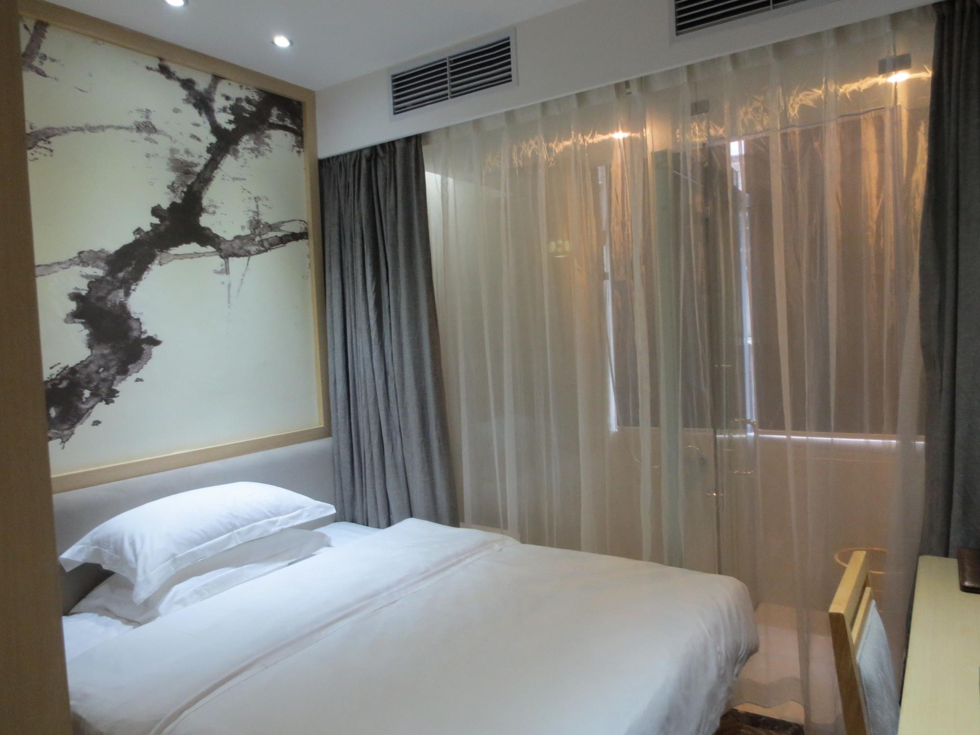 Xinghe Yuezhi S Hotel To Guangzhou Yuexiu Park Railway Station Subway Station -Conference Centerbaima Clothing City Flagship Store--Reputation Preferred Extérieur photo